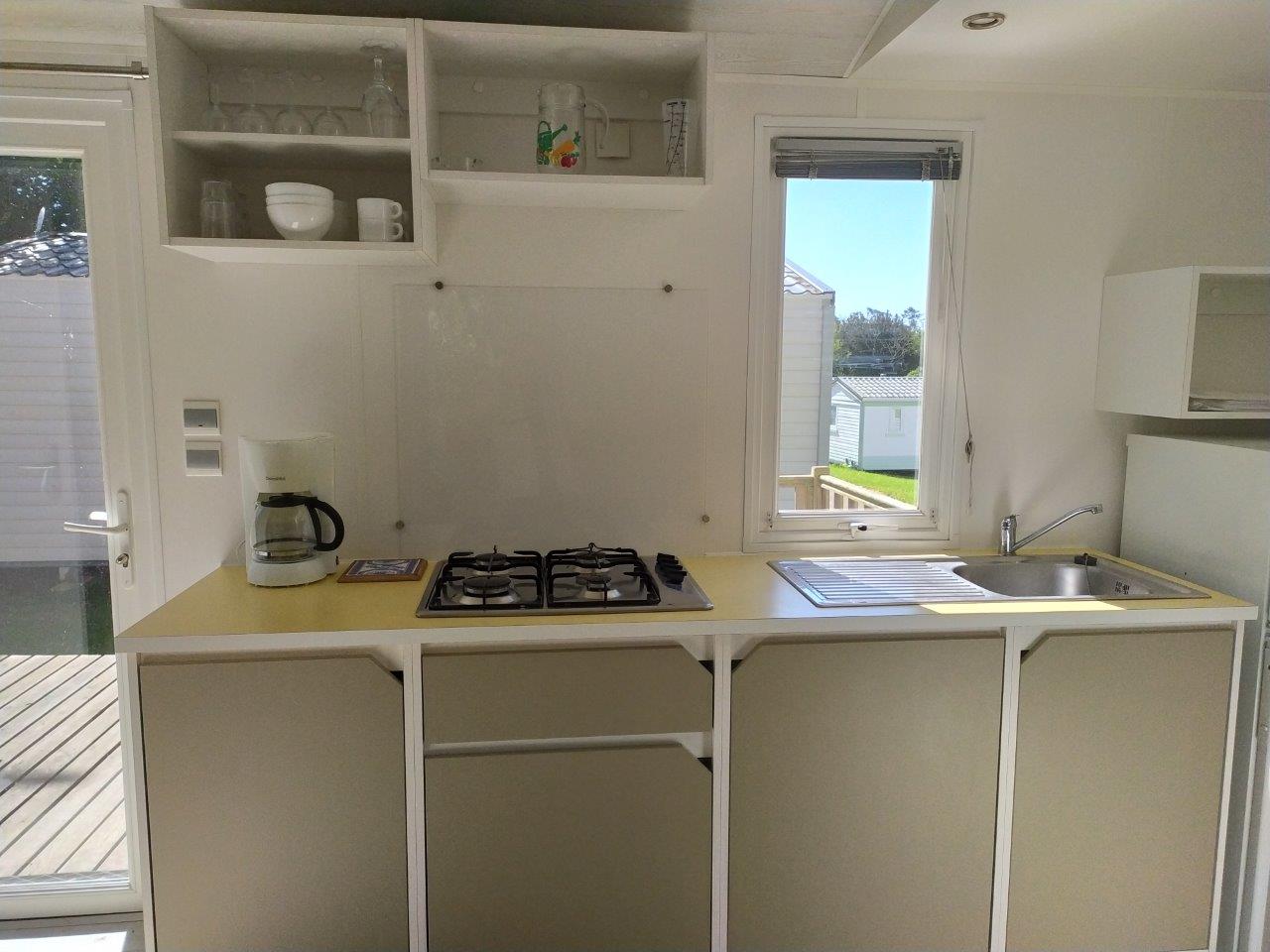Mobilhome M6-7-8-9 - intérieur cuisine